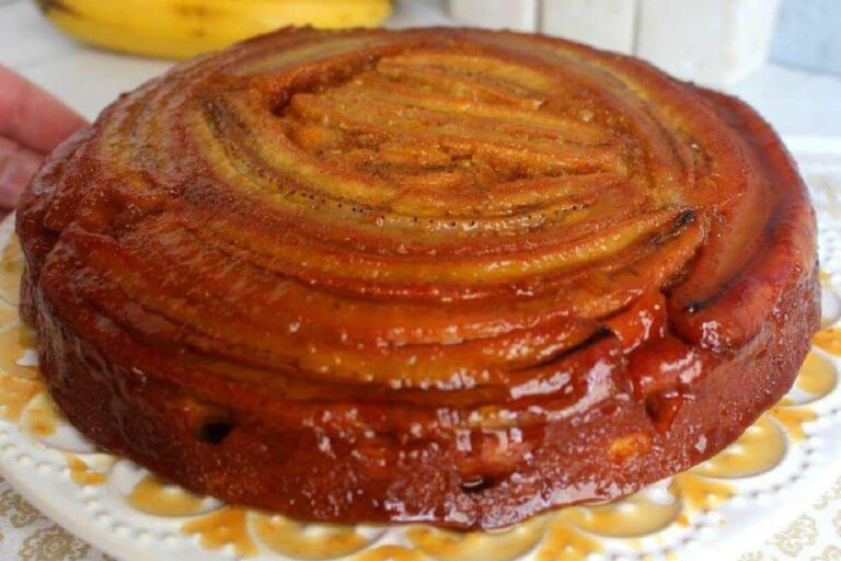 Bolo de Banana caramelizada da dona Sofia