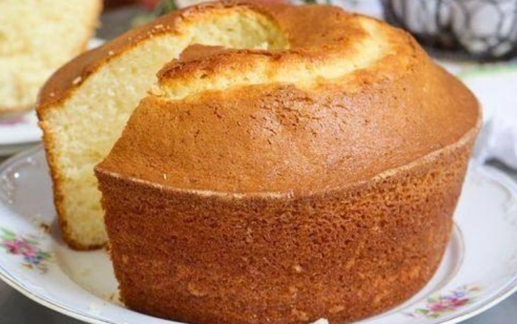 Bolo de Vó fofinho feito no Liquidificador