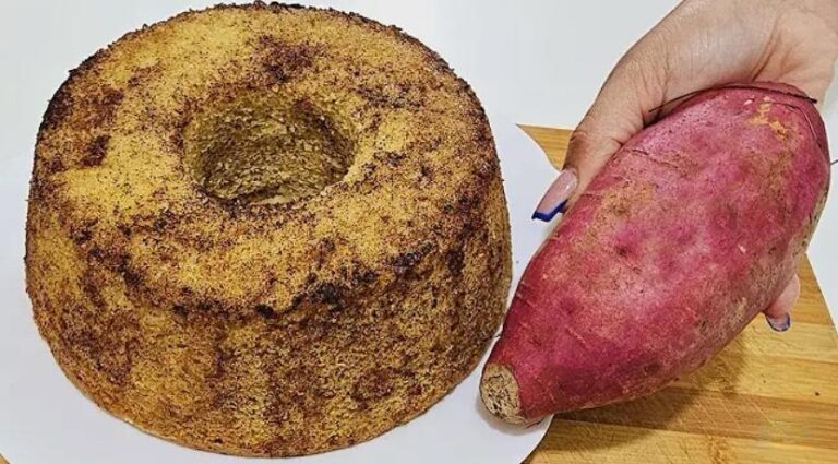 Bolo de batata-doce sem leite e farinha de trigo