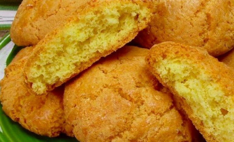 Broa quentinha de 3 minutos