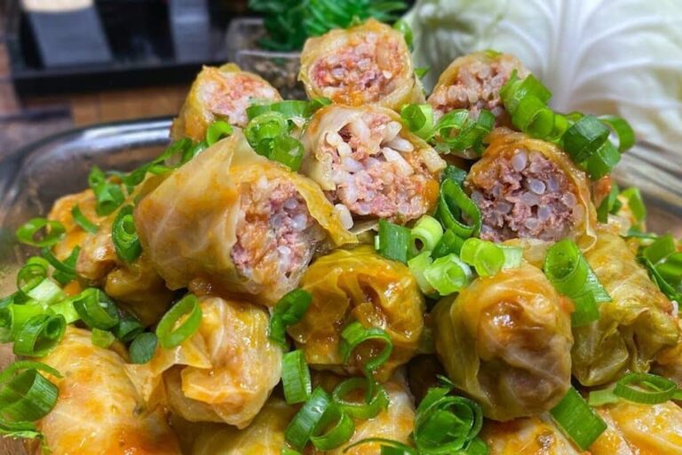 Charuto de repolho com recheio suculento