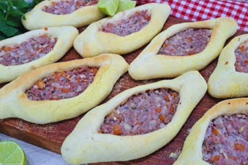 Esfiha turca de carne
