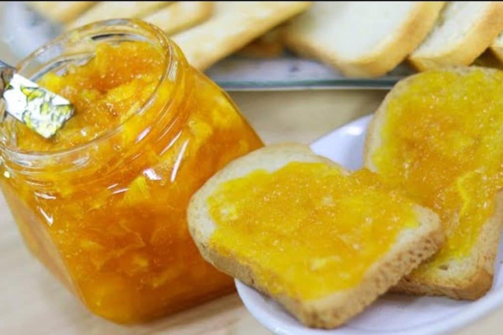 Geléia de laranja que aprendi numa fazenda