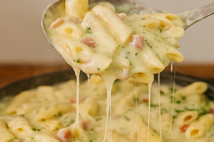 Macarrão Cremoso de Batata com Bacon