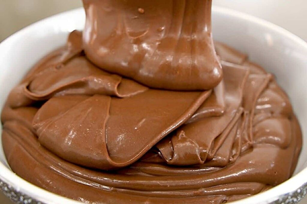 Mousse de chocolate sem leite condensado