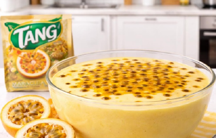 Mousse de Maracujá com Tang