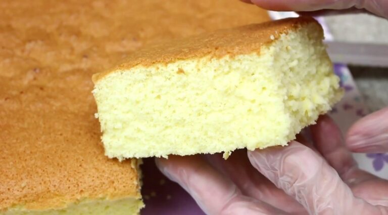 Pão de Ló com 4 Ingredientes