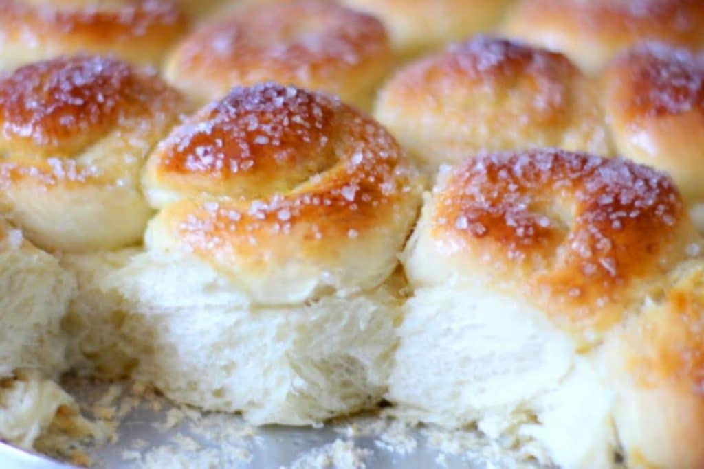 Pão doce sem sovar que parece um algodão de tão macio