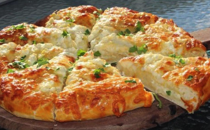 Pão de queijo grego