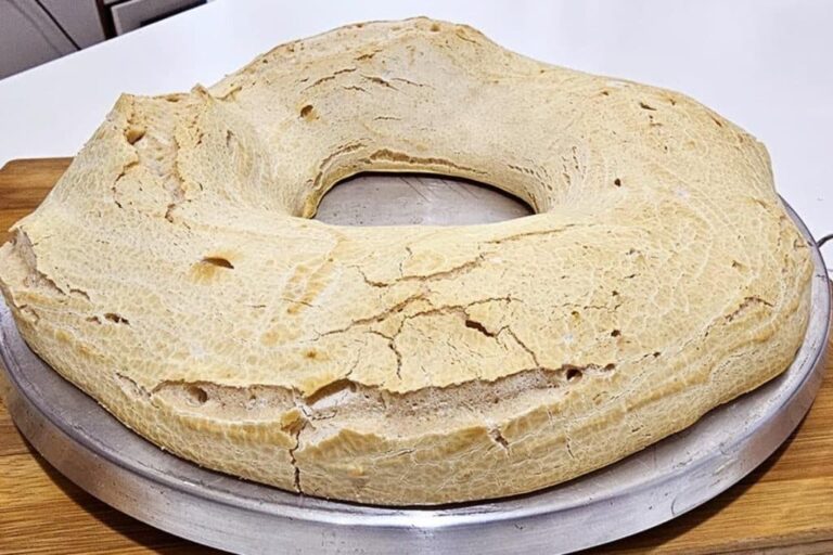 Rosca de polvilho assada da fazenda