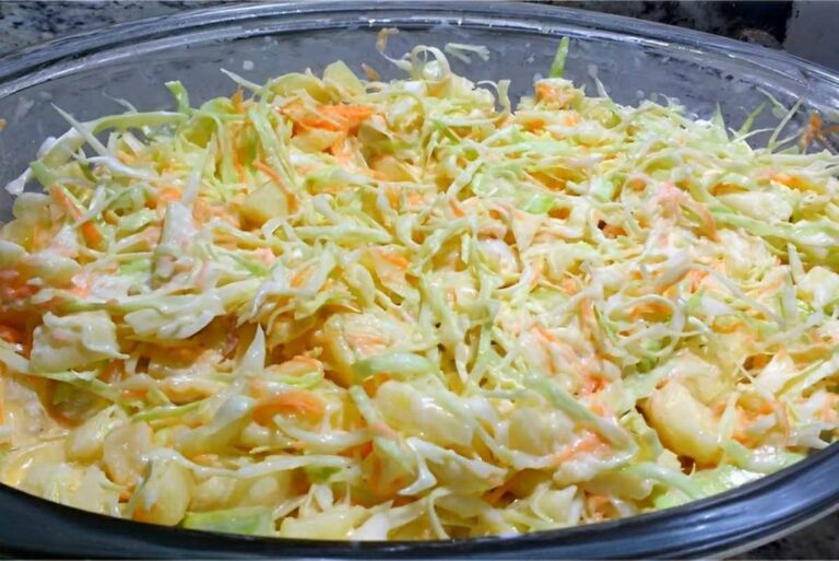 Salada de Repolho com creme de leite