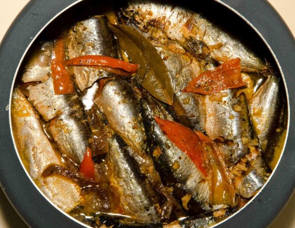 Sardinha na panela de pressão