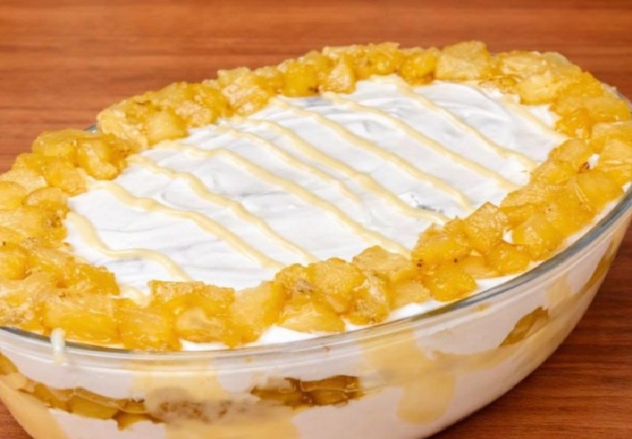 Sobremesa gelada de Abacaxi cremosa e refrescante